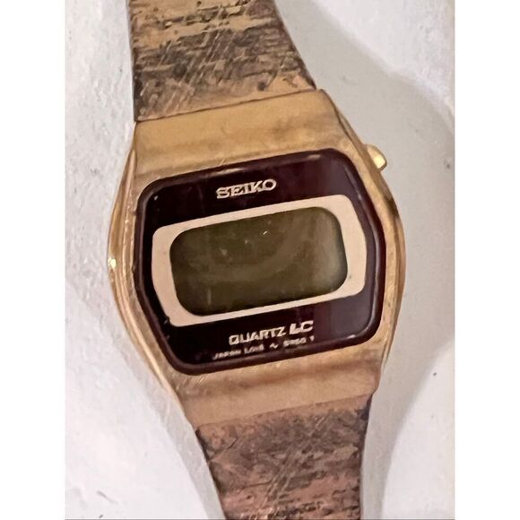 Lot of 7 Seiko Old England Sweda Lord Elgin Timex Kenneth Cole Watch Collection main image 5